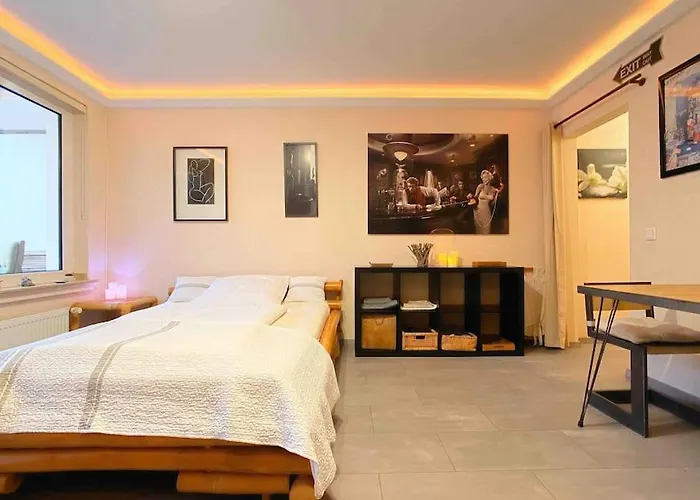 Single Apartment